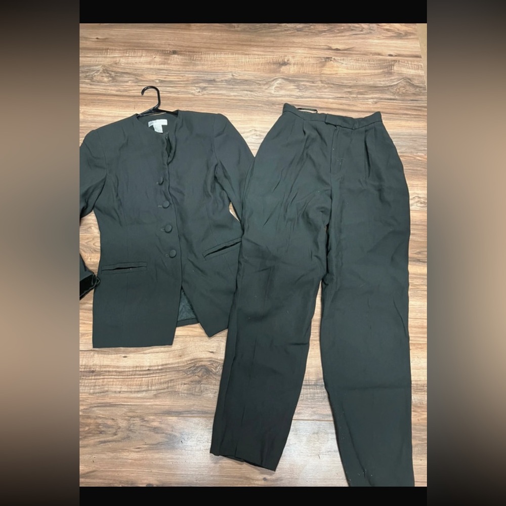 Casual Corner Black Blazer and Pants Set size 8